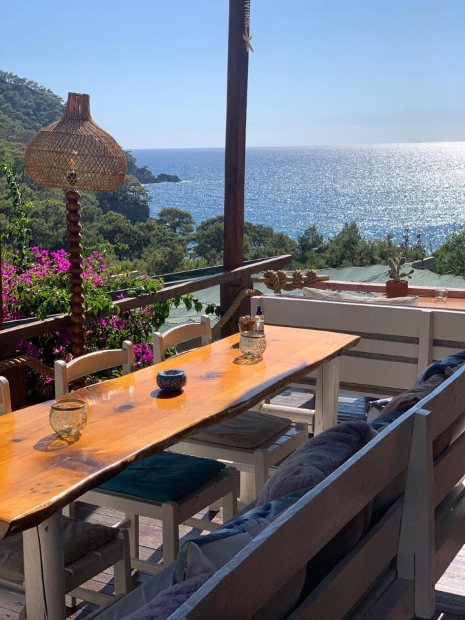 Large Bungalow With Sea View In Kabak Bay, Oeluedeniz Fethiye Eksteriør billede